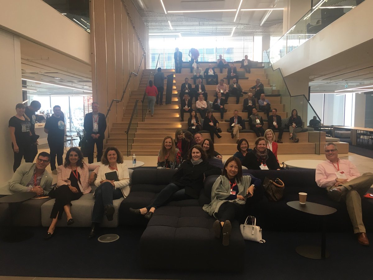 DianeKazarian's tweet photo. Here we are having a Fantastic 😀 experience ⁦@LoyaltyOne⁩ ! #LeadAsOne #PwCProud ⁦@PwC_Canada⁩ ⁦@Nadia_King1⁩ https://t.co/mwH0O7oSu5