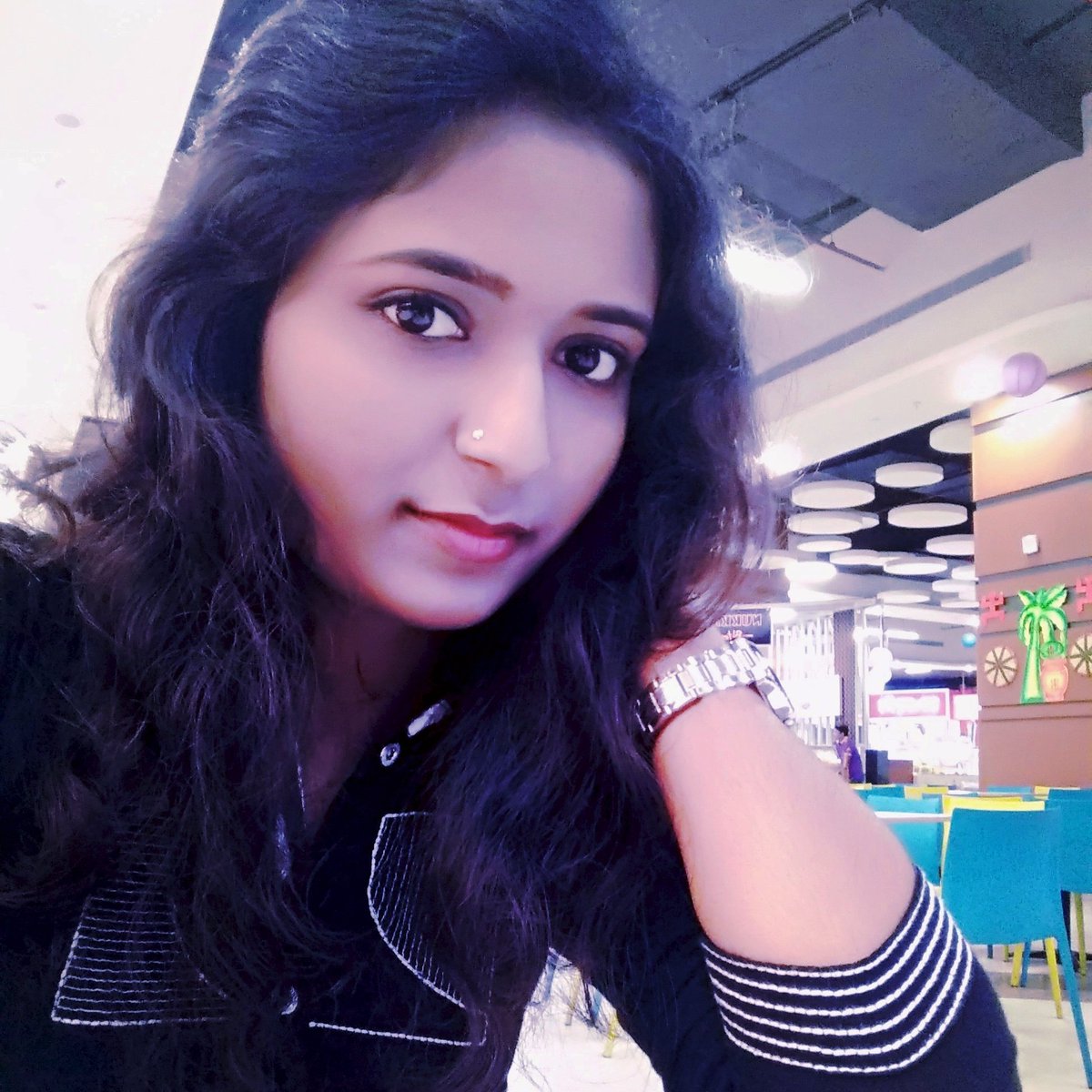 madhu97_'s tweet image. #NewProfilePic