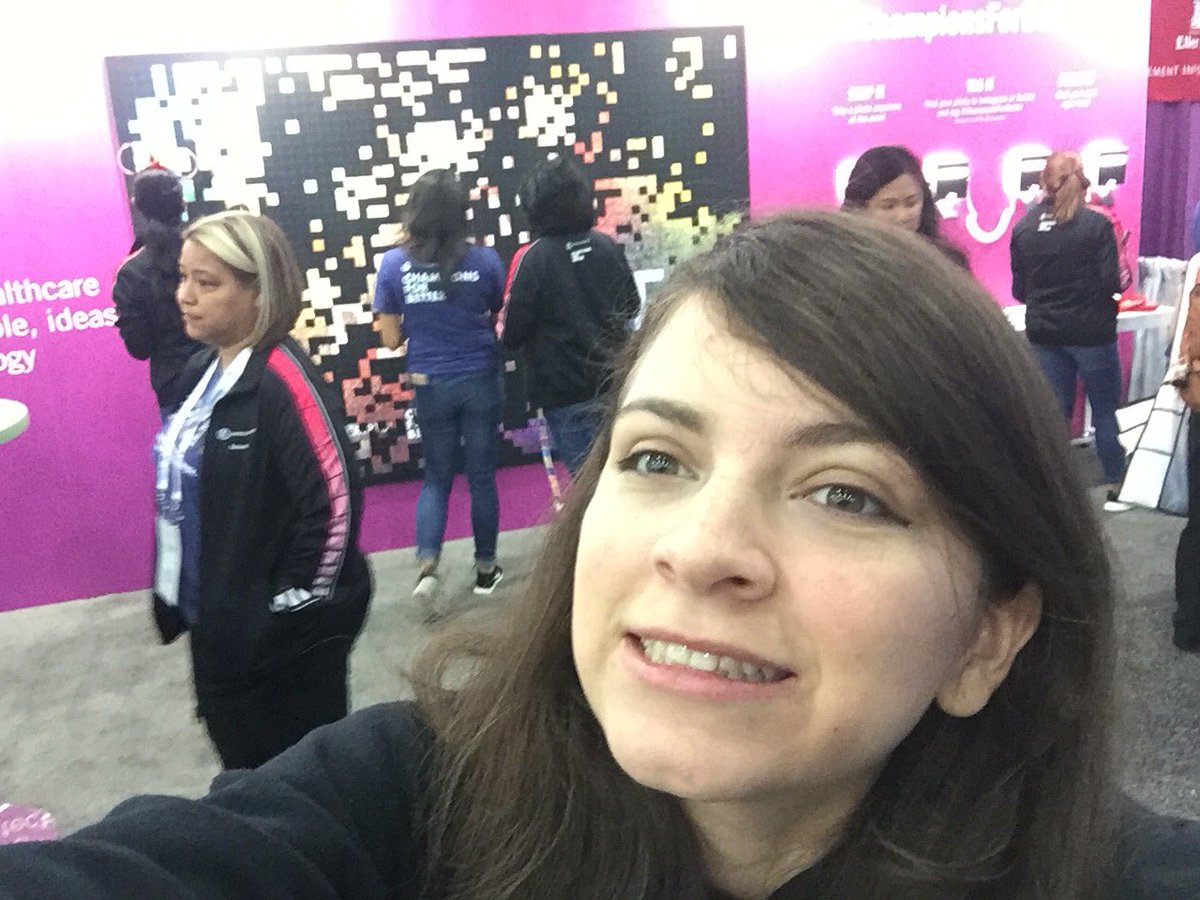 TazCrispy's tweet image. I’m in GHC2018! I went to visit @ExpressScripts and they have a great idea #championsforbetter
