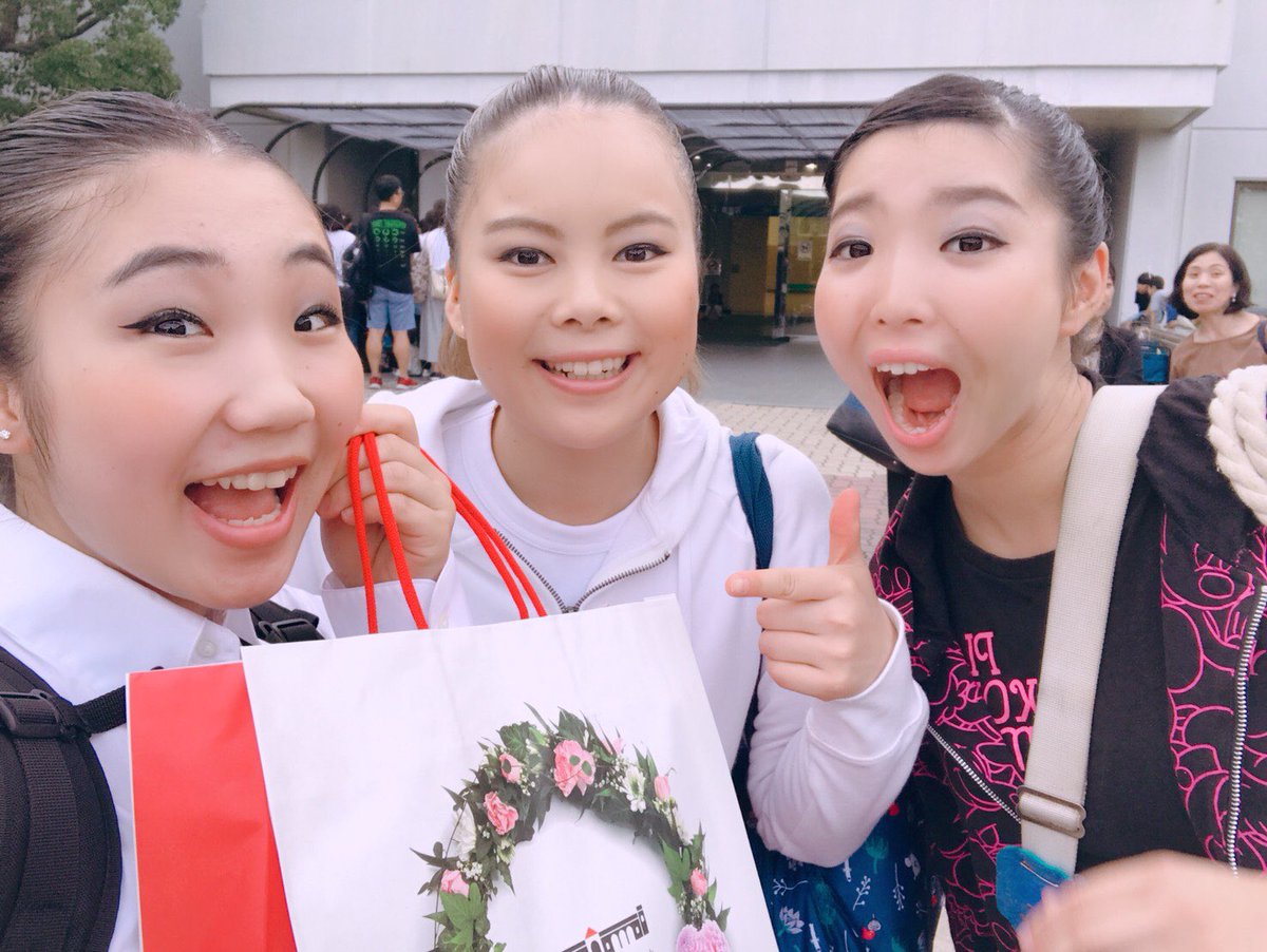 9月24日グリーンアリーナにて行われた兵庫県大会に出場しました！
結果は金賞でしたが、納得のいく演技はできなかったので関西大会に向けて
また頑張りたいと思います！
今後とも応援よろしくお願いします！