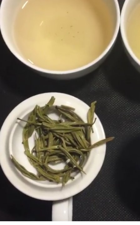 La movida del té fue sensacional.