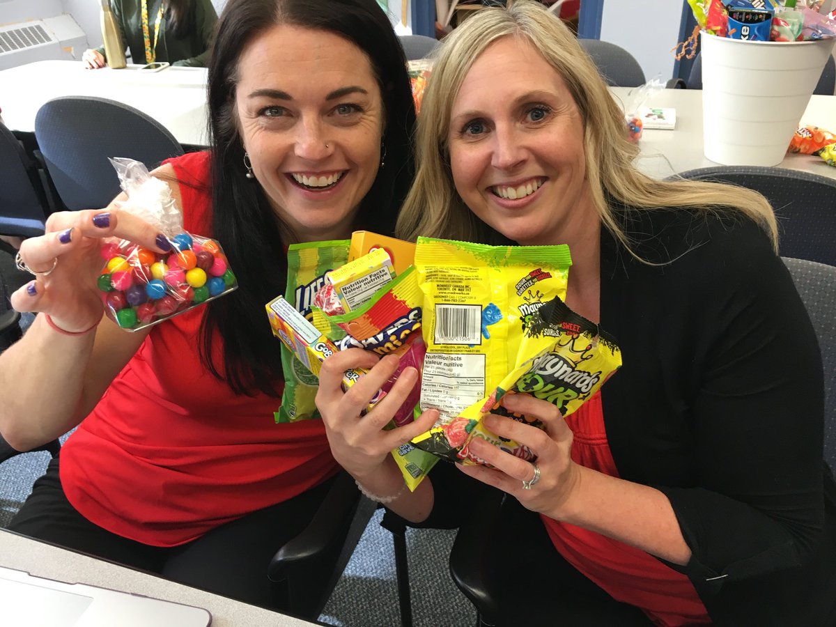 Tornadohowl's tweet photo. A nice surprise from Angie Poirier and Stuntman Stu who dropped off a basket of candy for staff today.  47 minutes later it was all gone.  😀@MAJIC100Ottawa https://t.co/xdxfYwcjD2