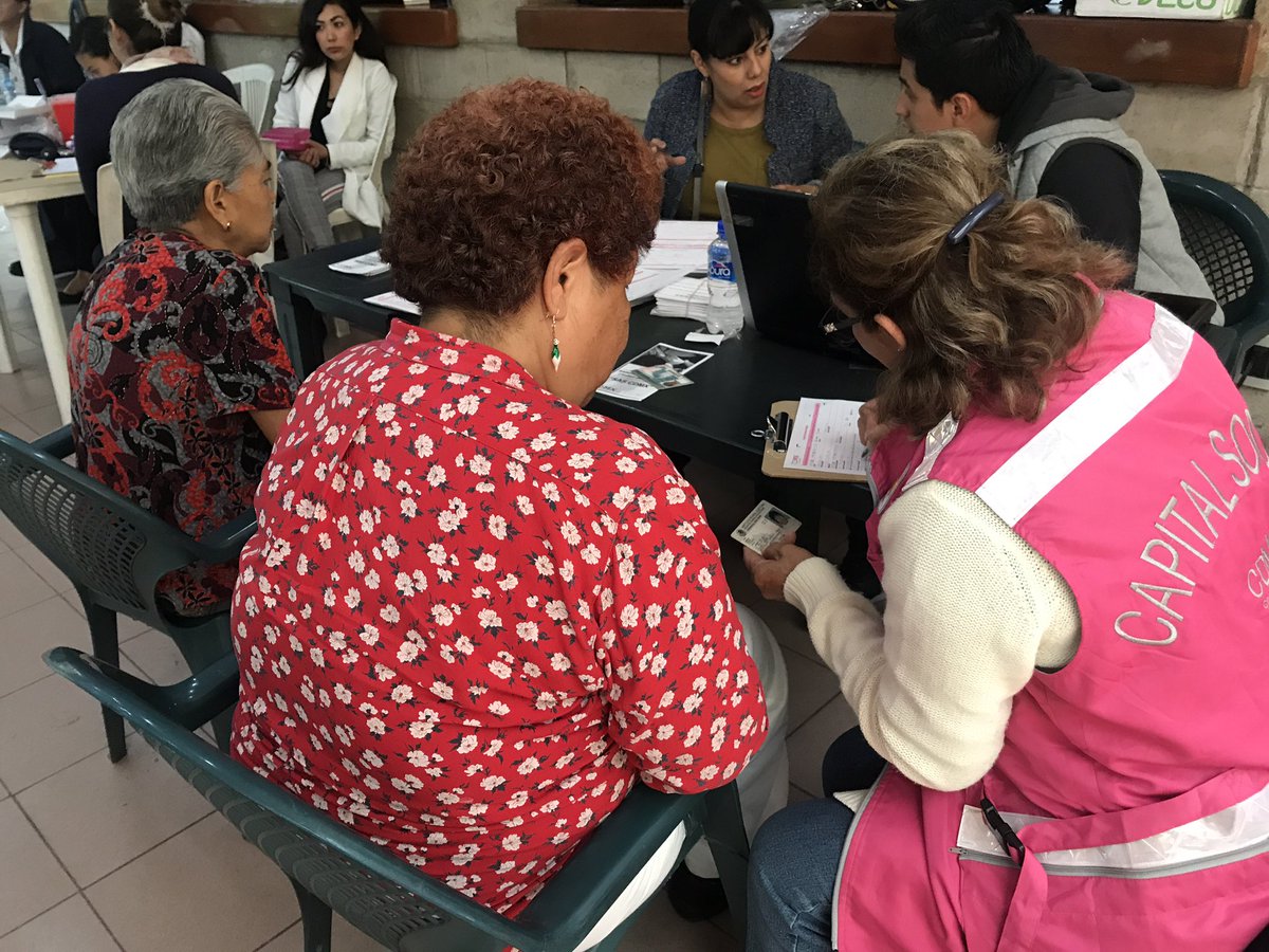 IAAM_CDMX's tweet photo. También estamos realizando el registro al Sistema de Alerta Social #SASCDMX y el @elconsejomx ofrece asesoría psicológica y de abogados #JuevesDeDanzón @ChapultepecCDMX https://t.co/LakGs69FkU