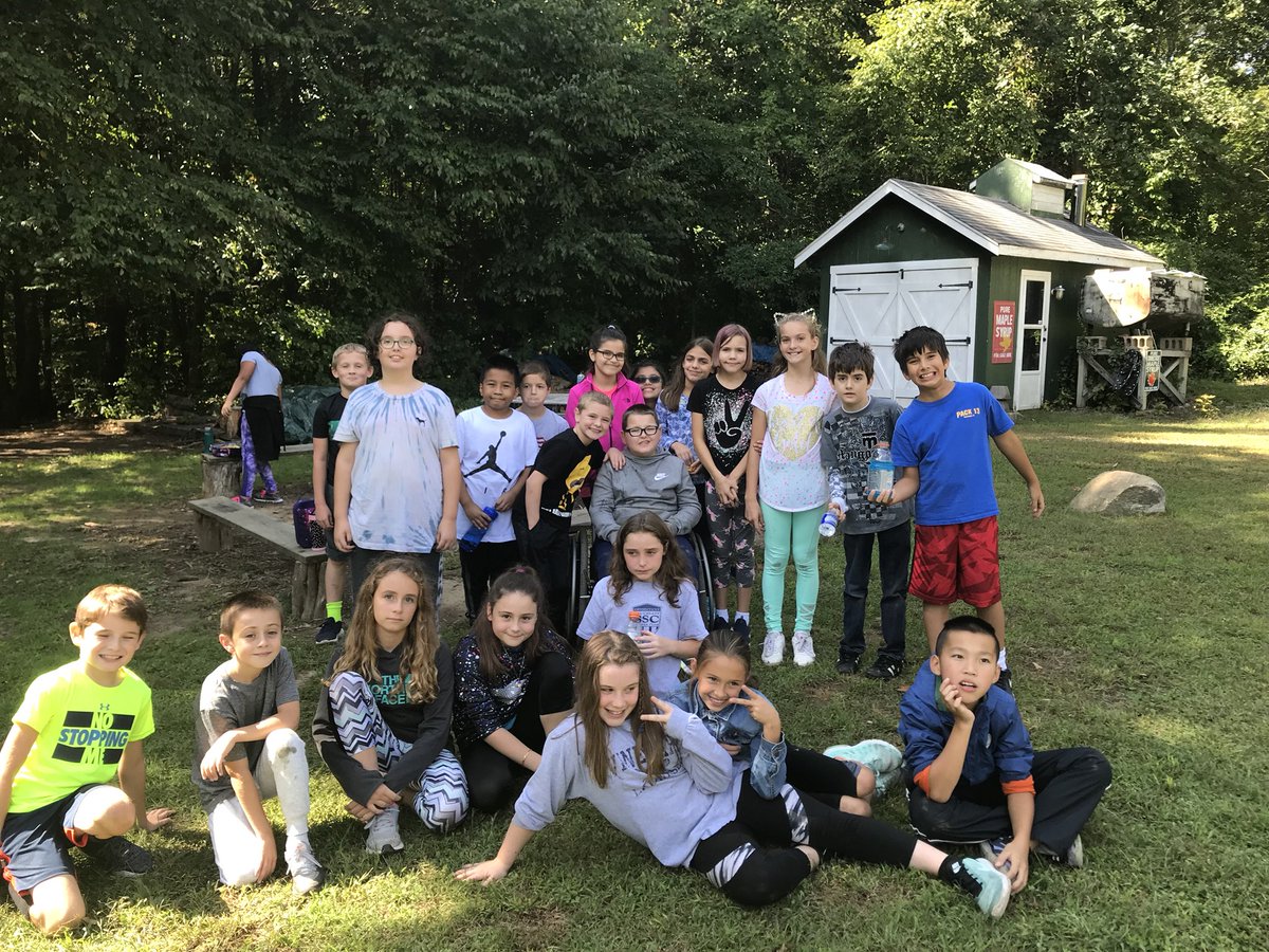 MrsMay9's tweet photo. Having a great day working on team building! These kids inspire me:) https://t.co/4DbAAE3zW0