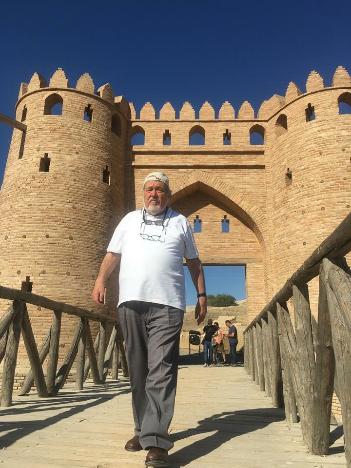 TRT AVAZ’da İlber Ortaylı Hoca ile keyifli mi keyifli, dopdolu bir program çok yakında sizlerle olacak.
Programımızın çekimleri devam ediyor.