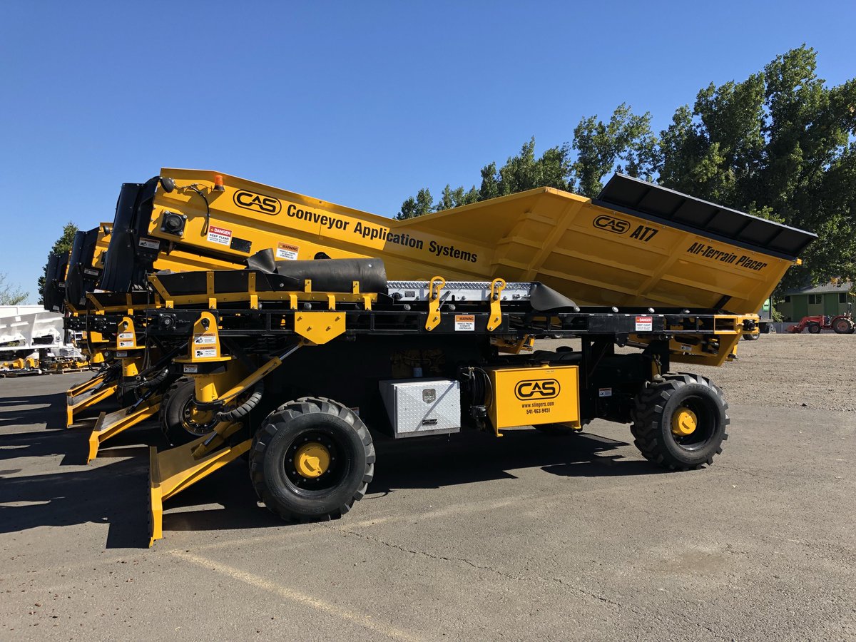 casslingers's tweet photo. For sale, used #AT7 complete factory reconditioned, ready for delivery. Considerable savings over a new AT7 if you’re looking to get into an #offroad #slinger. Contact lukem@slingers.com for details. #stoneslinger #rockslinger #stonespreader #construction #contractors #getyours https://t.co/wjX9QOIr73