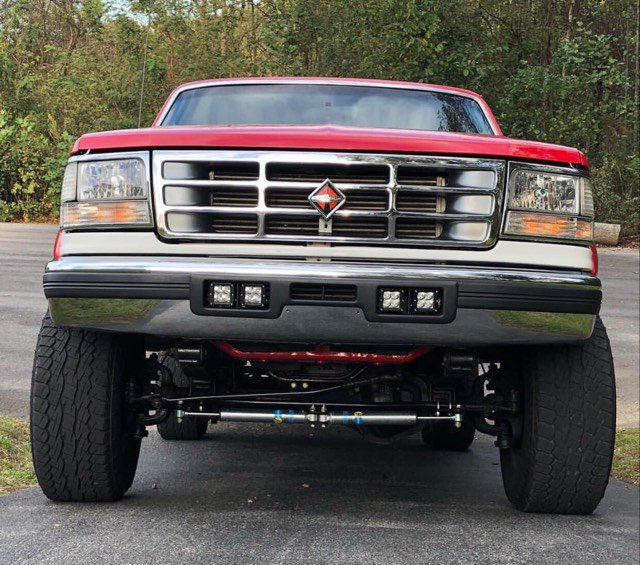 cpaddict2's tweet photo. @cpaddict2 OBS Clear Headlights!
https://t.co/M2igko71tY

#clearheadlights #obs #ford #red #diesel #pmf #cpaddict #like #international #pickup #clean https://t.co/v9Zp45BJ6Z