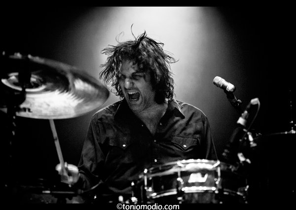 popcatastrophe's tweet photo. Happy Birthday Russell Simins!

Photo Credit: Anthony Batista (https://t.co/h08ETRtnBw)

@gimmeservice #RussellSimins #ServiceTheBand #GimmeSomeService #TheJonSpencerBluesExplosion #JSBX @JSBX_1 https://t.co/Vq5b0GxAQB