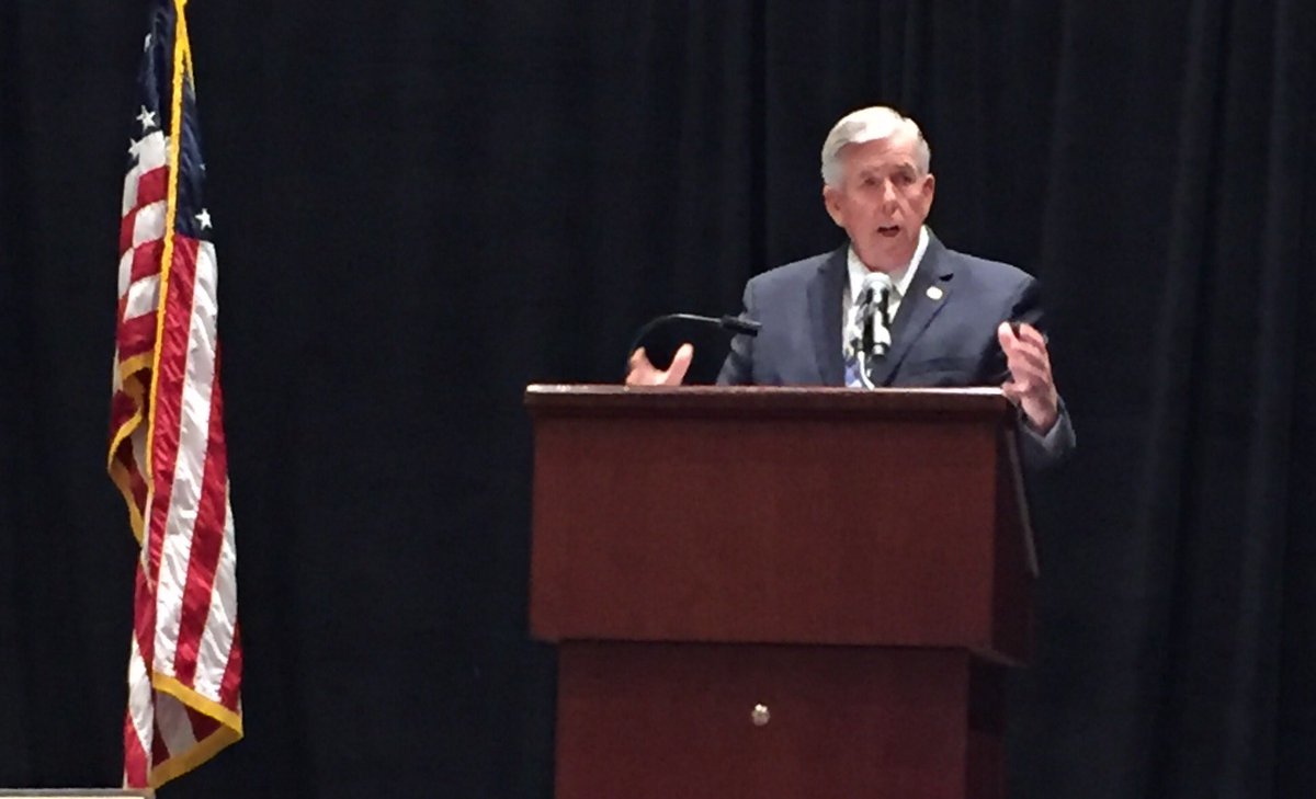MOTourismNews's tweet photo. Speaking at the Governor's Conference on Tourism in St. Charles, โฆ@GovParsonMOโฉ emphasized the importance of tourism to the future of Missouri. #MoTourism https://t.co/lgtKJr0PpT