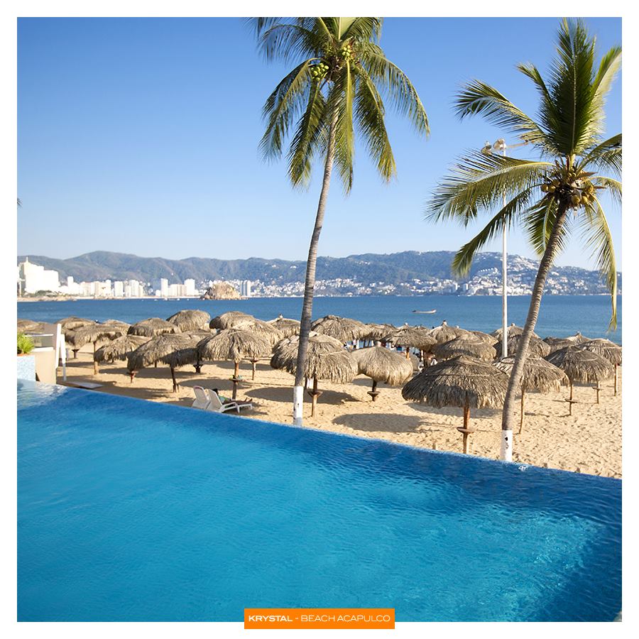 Una de nuestras áreas especiales para descansar es la alberca, ven y toma un momento de descanso placentero.