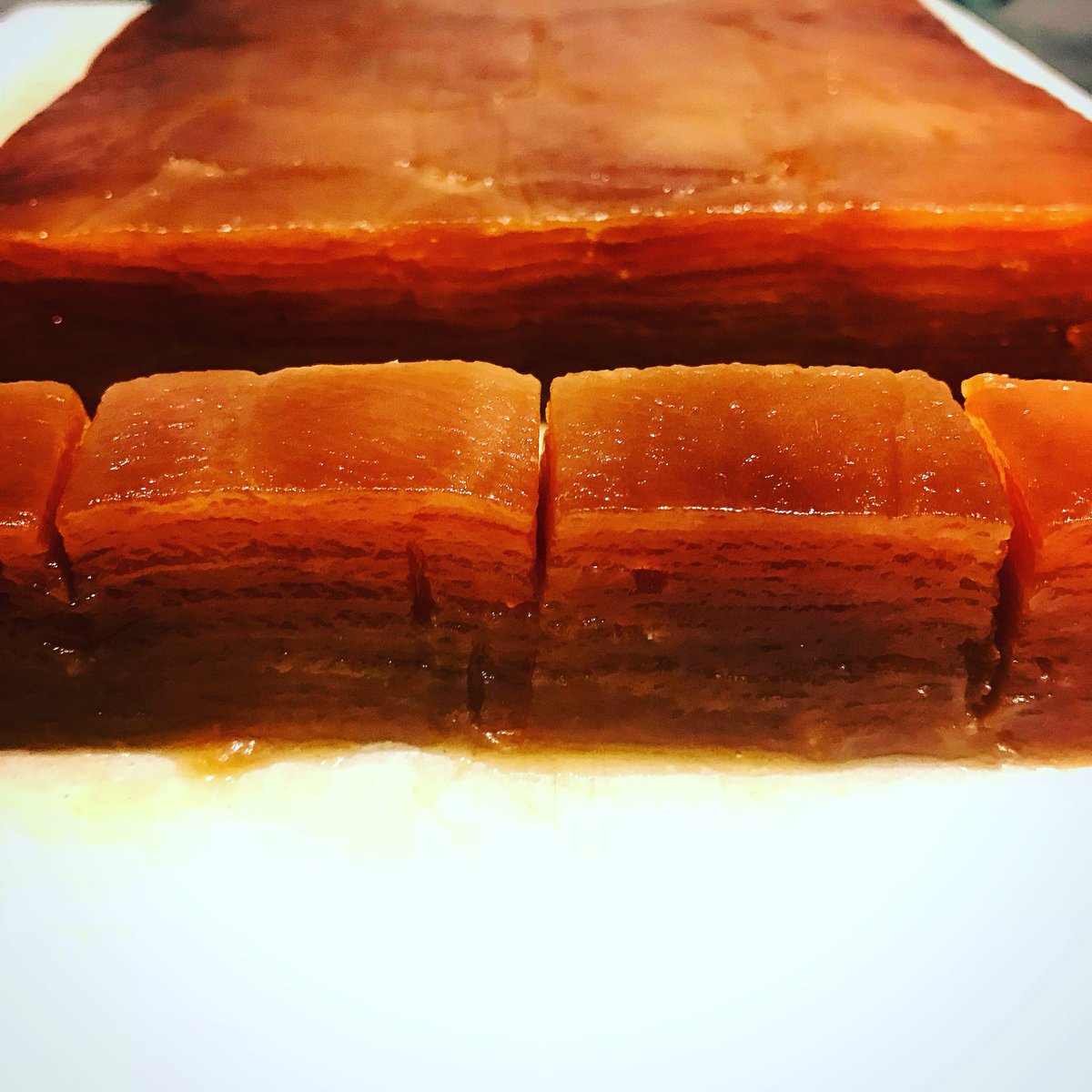 chefajackson's tweet photo. 50 Braeburn apples cooked in caramel @Theparkrestaura #finediningredefined https://t.co/qKOplRG8LQ