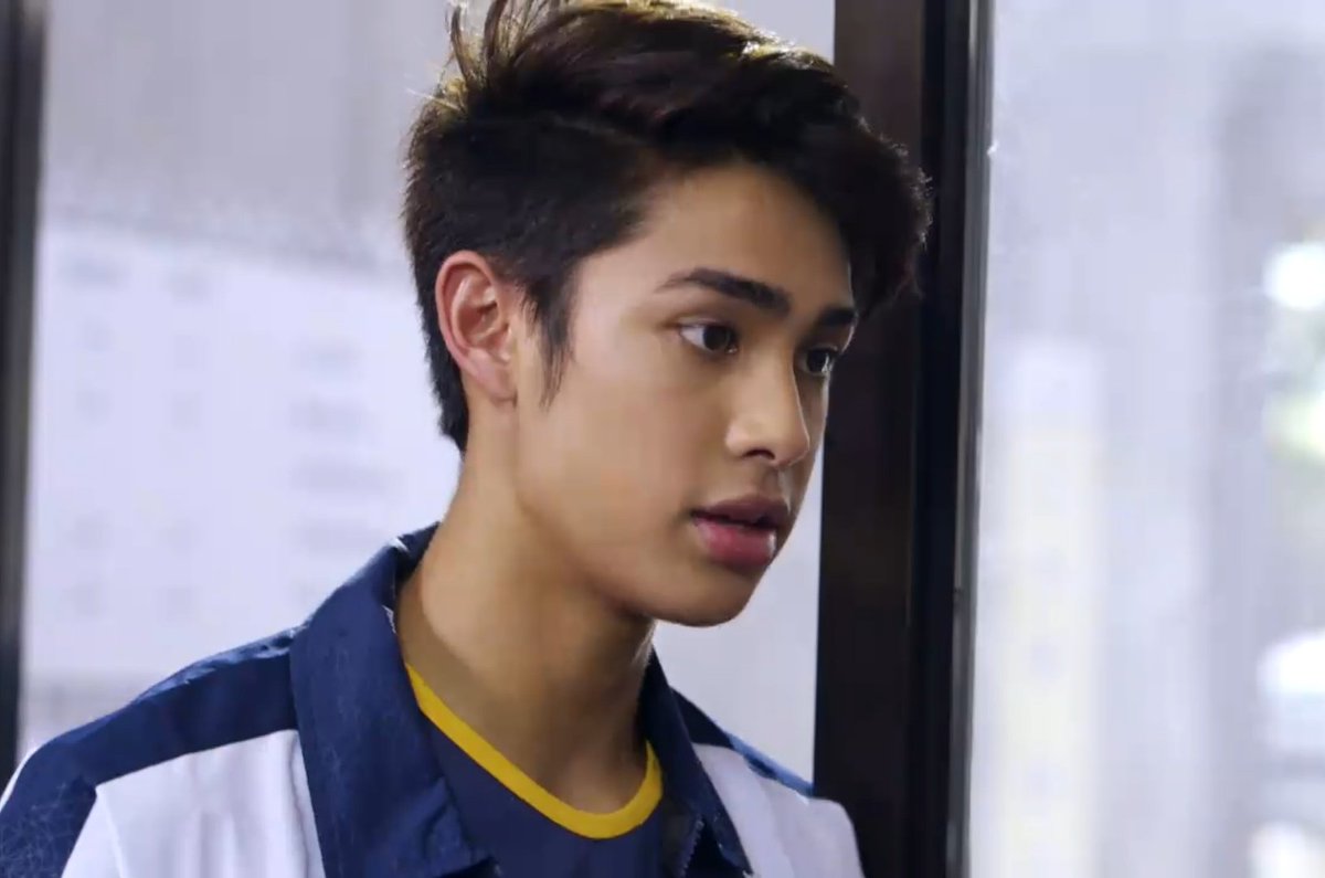 superkdkd's tweet photo. Ganda at gwapo ng rehistro ng faces nila on screen. At di rin cringey ang acting. Good job, DonKiss / ZekShie :)
#PlayHouseWorkInProgress
#ABSCBNBallFanFave Kisses Delavin https://t.co/M1gsGEKl6j