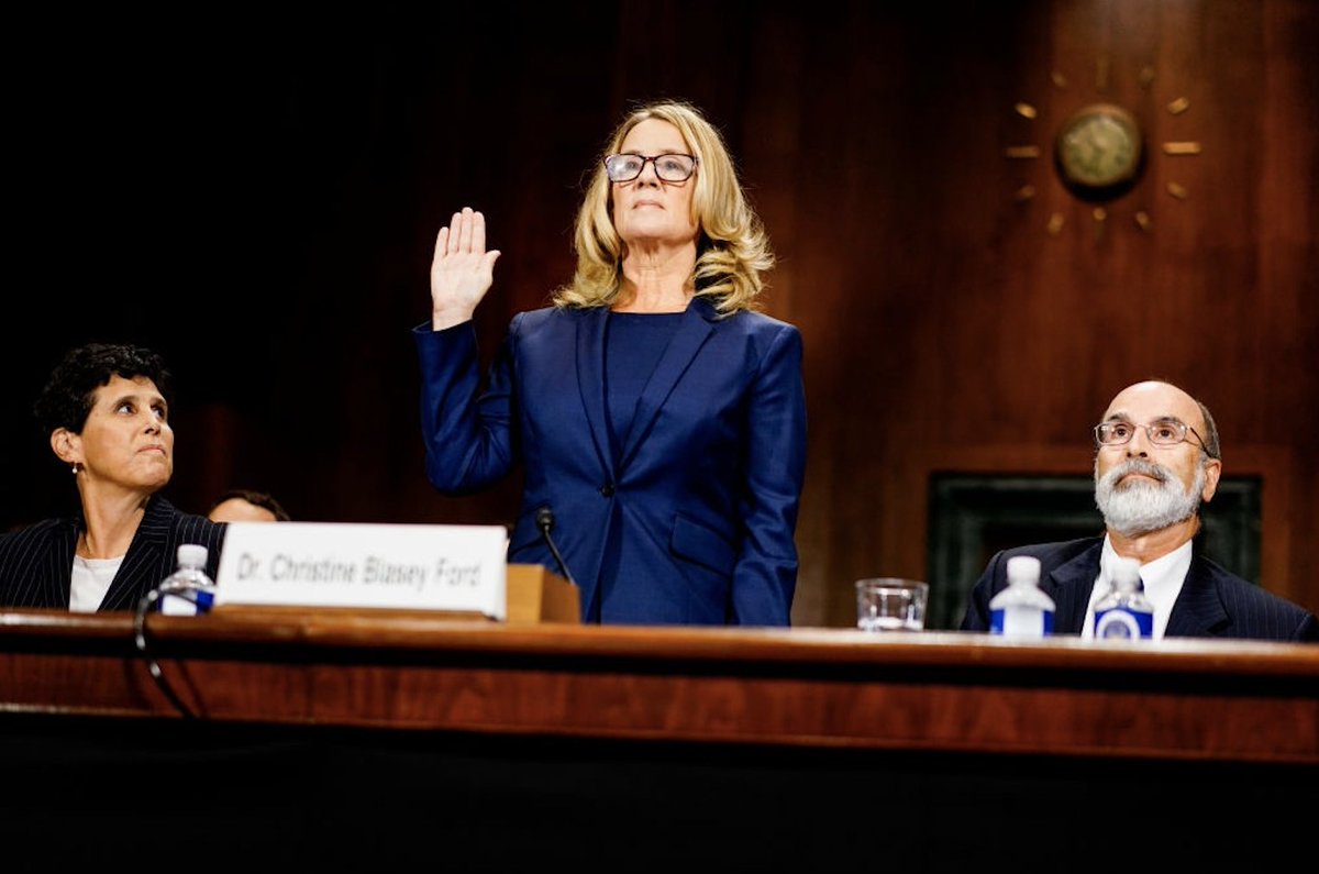ariannahuff's tweet photo. Thank you — so grateful for your courage! #ibelieveher #kavanaughhearings https://t.co/v06ZBmjlkn