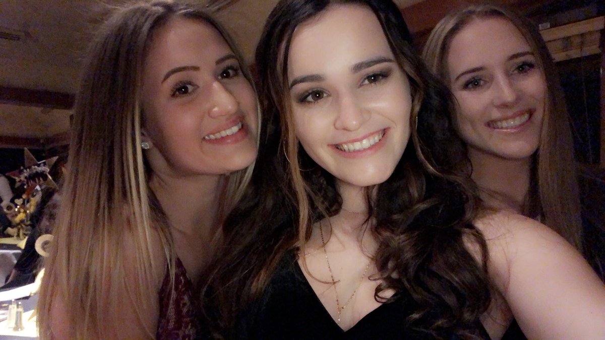 sammystarchick's tweet photo. Happy birthday gorgeous! I hope today is everything you could wish for and more and this year brings you nothing but happiness love you long time girl!💓💓🎉 @hannahrymac https://t.co/gO6qYN2RVO