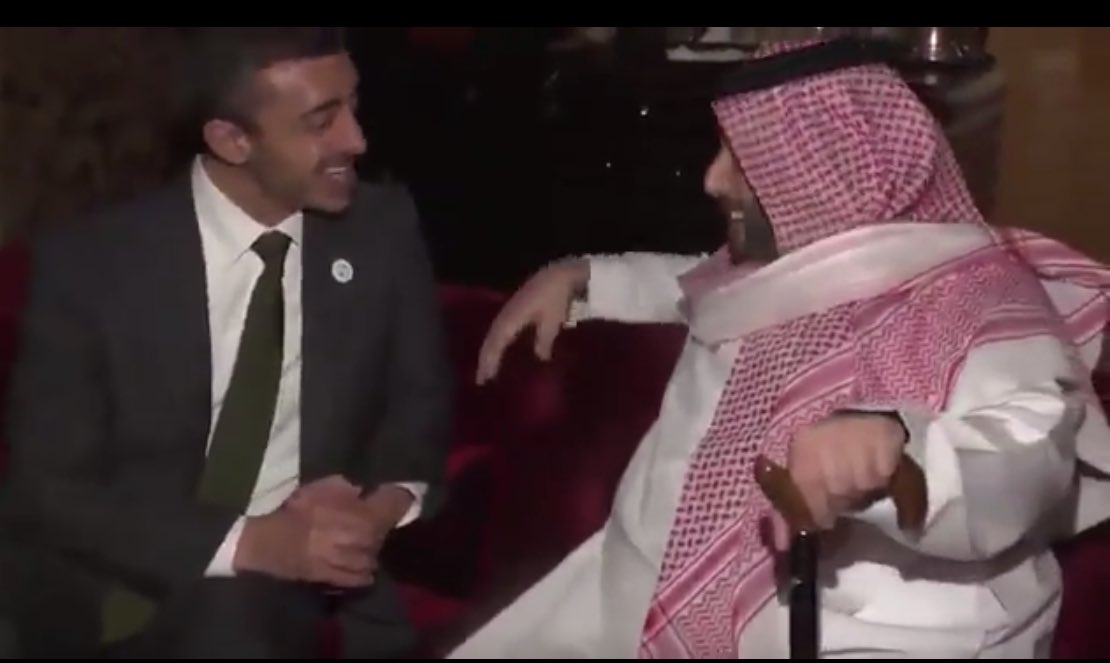 0Strict's tweet photo. #شكرا_عبدالله_بن_زايد
الكلمات تقف حائرةً أمام هذا الشيخ
@ABZayed 

كلمة نعم ماطالها كل رجال 
ولا كل من لبس بشت لقاها
ماجابها الا معرب الجد والخال
للي كسب مدح الرجال ورضاها
https://t.co/fPW5VEiRq1 https://t.co/tsrxxiznMR