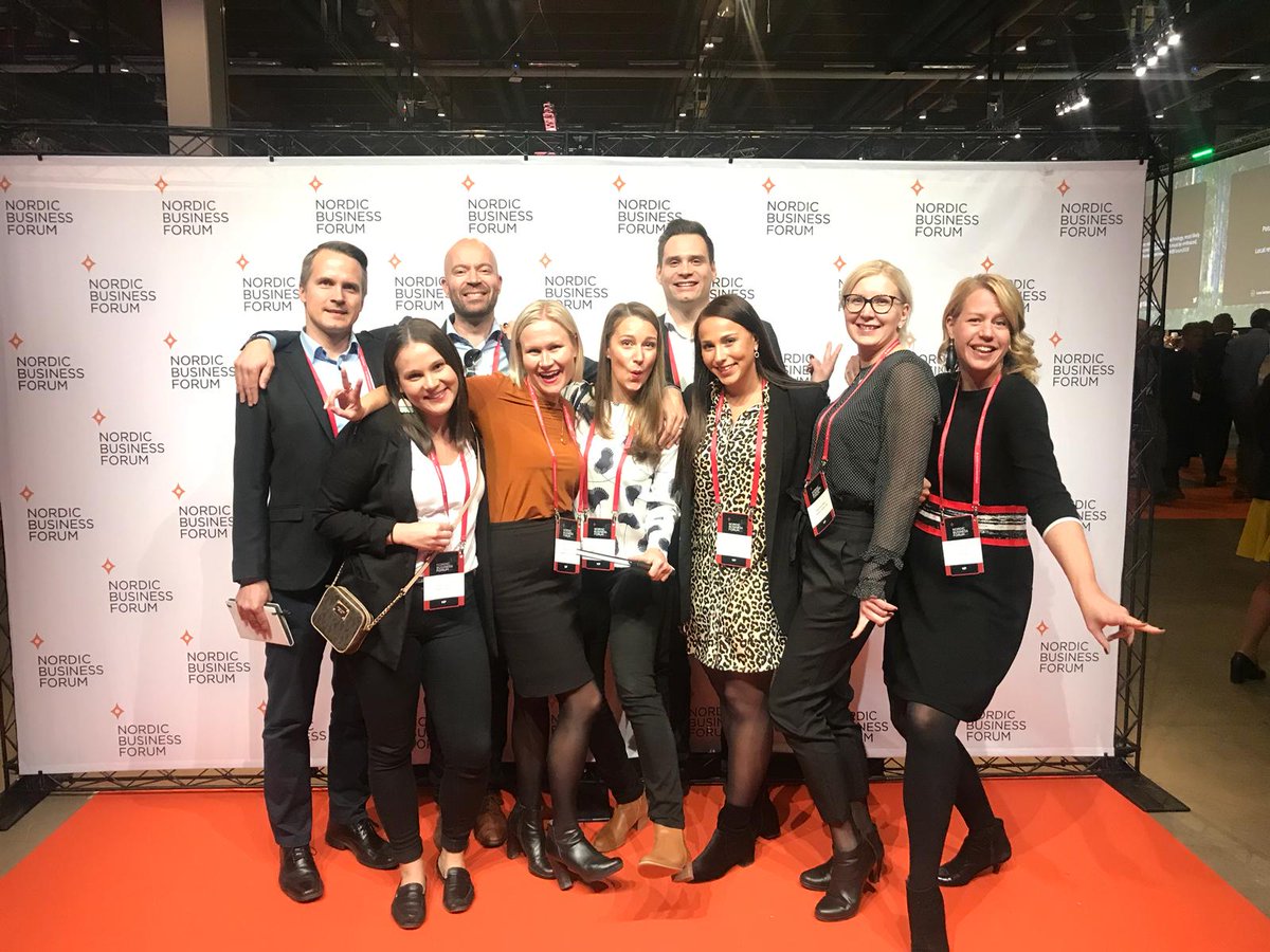 Kiitos <a href="/NBForumHQ/">Nordic Business Forum</a> ja muut mahdollistajat jälleen upeasta kaksipäiväisestä ❤️ mielenkiintoisia puheenvuoroja, upeita esiintyjiä, maukasta ruokaa, ystävällistä henkilökuntaa ja kirsikkana kakun päällä tietysti <a href="/BarackObama/">Barack Obama</a> 🙏 Me ainakin nautimme! #NBForum2018 #walkthetalk