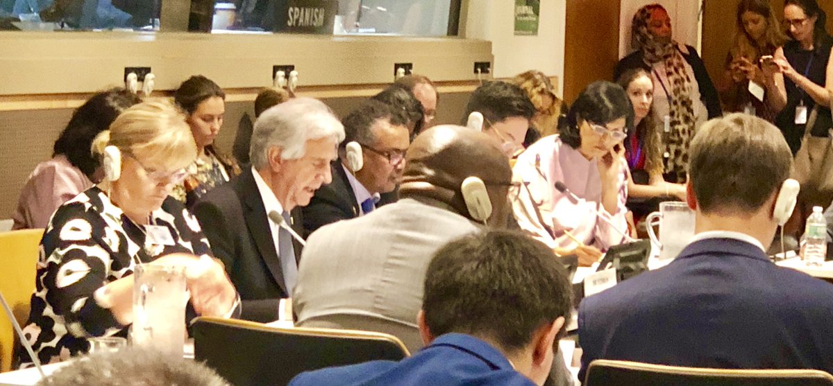 cardioroyrdz's tweet photo. @TabareVazquez  Presidente de Uruguay “La salud es una responsabilidad de todos los actores de la sociedad. Fuerte involucramiento social!” https://t.co/slq2c6Blfa