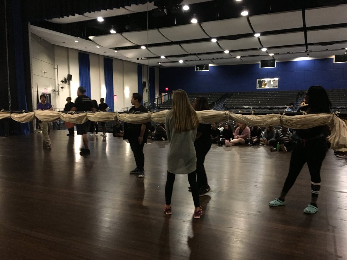 Today we’ve been at Dreher HS for the High School Theatre Fest, teaching how to west-coast a drop and adjudicating tech portfolios, like LR student Daela George’s fabulous costume design for a reimagining of Aladdin!