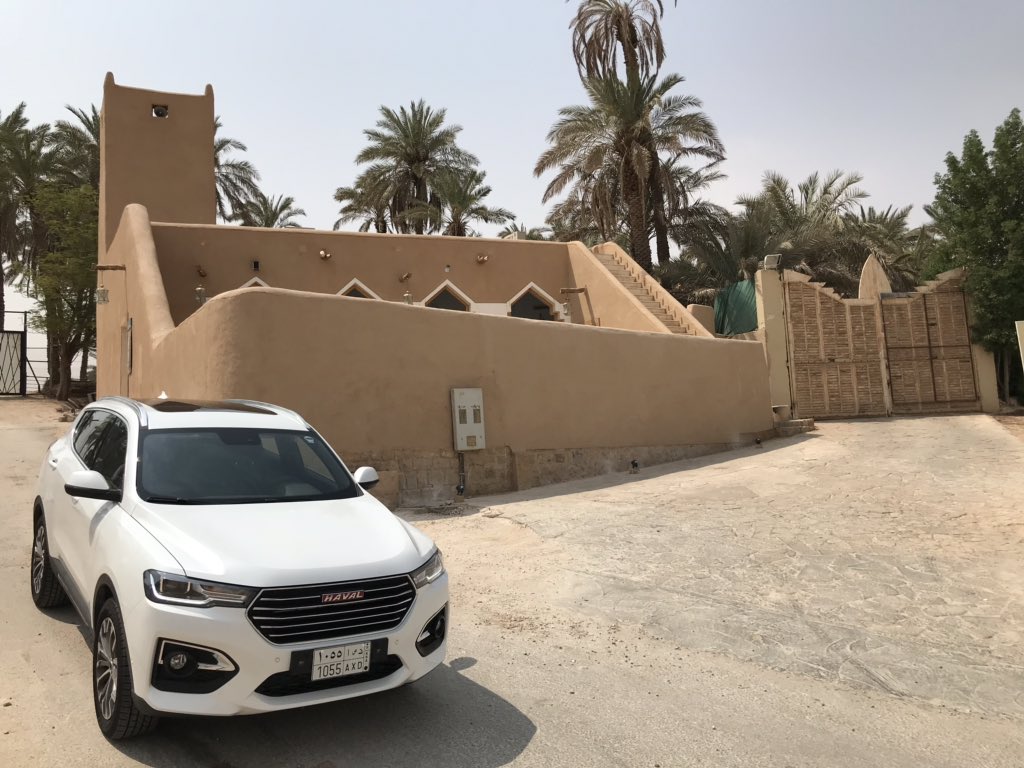 Mechanic1553's tweet photo. سؤال اليوم الثاني:
متى وأين ستستضيف المملكة بطولة فورمولا E ؟
ريتويت والإجابة في هاشتاق #من_الشرقيه_للغربيه_مع_هافال2
ثلاثة فائزين :
الأول 1000 ريال نقدًا
الثاني طقم شنط American Tourister
الثالث ساعة Citizen
بالتوفيق للجميع 👍🏻
https://t.co/K8Qq4FjYoD https://t.co/tLvNBbOpAJ