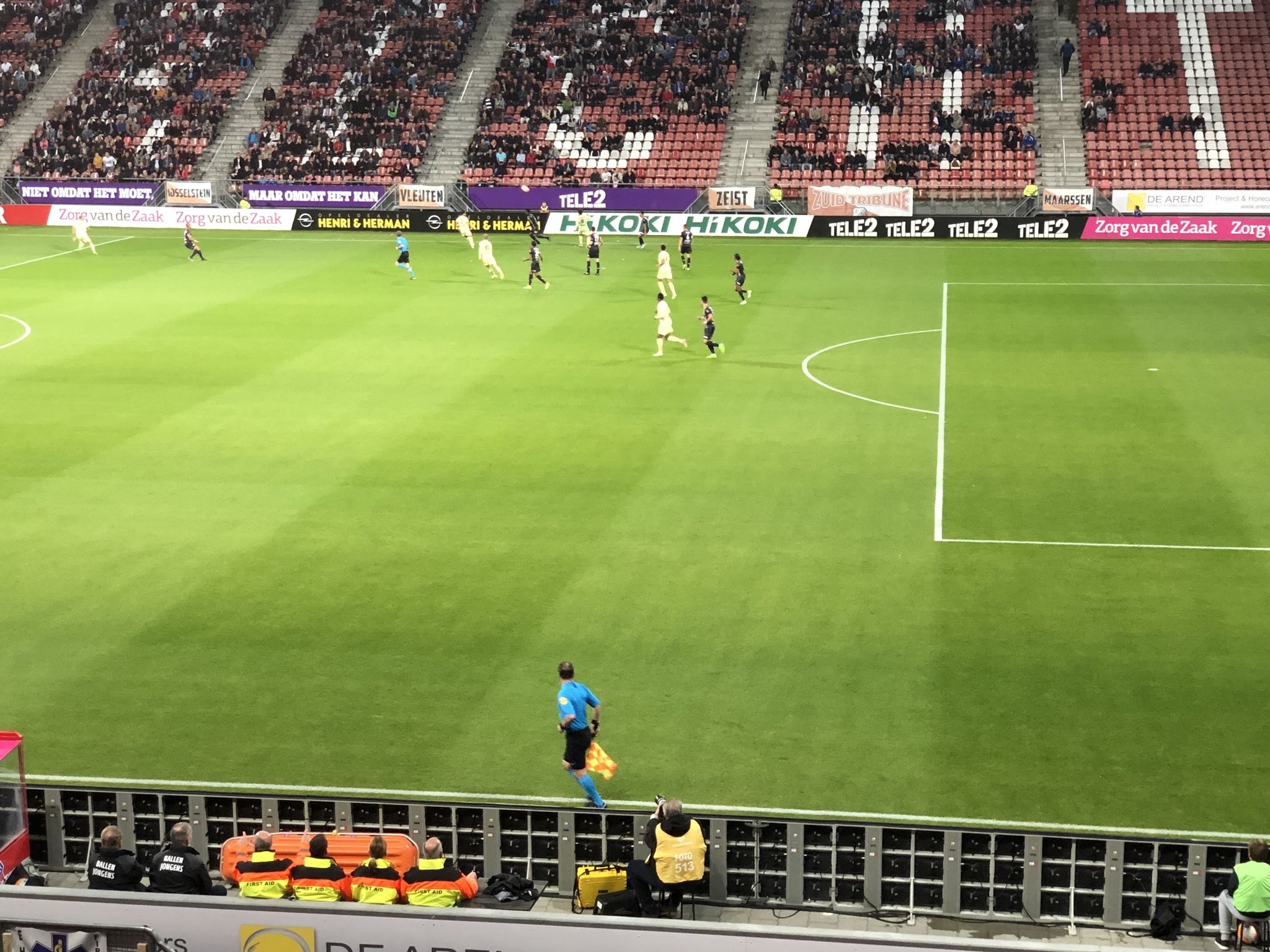 Peter R. de Vries on Twitter: "Bij bekerwedsyrijd FC ...
