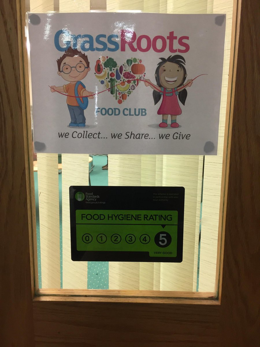 buttelaine1's tweet photo. Well done to the wonderful kitchen volunteers and @babsp1259 for all their hard work over the past few weeks which has led to this fantastic rating for the community cafe at the Grassroots Centre. #teamwork, #ELRestart, @LancashireCare. https://t.co/ORAjYdCErN