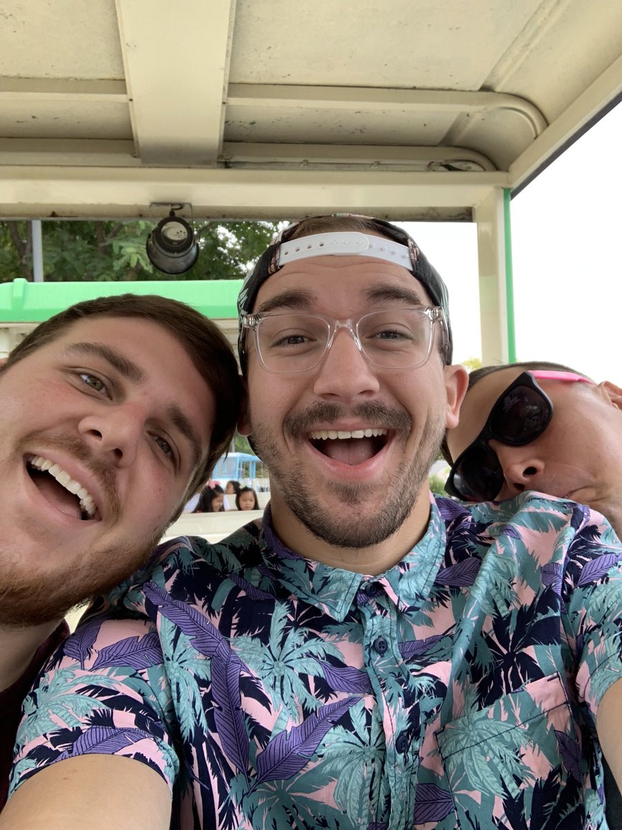 AnthonyTSpeaks's tweet image. Incredible time with these awesome dudes!! @DrewMiller413 @RossHarrison @DownloadYM