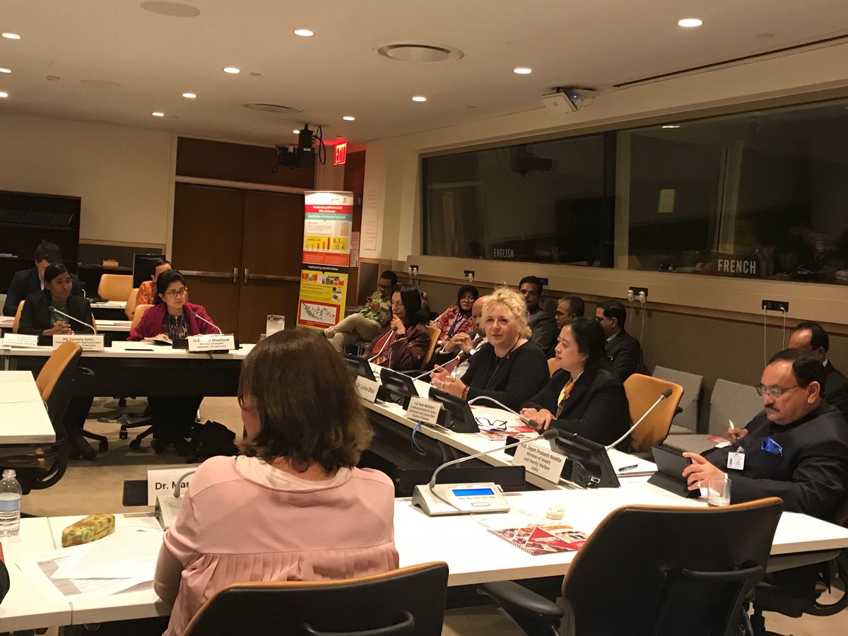 Leaders of Indonesia, India and Maldives speaking on a panel moderated by ⁦<a href="/LucicaDitiu/">Lucica Ditiu</a>⁩ ⁦<a href="/StopTB/">Stop TB Partnership</a>⁩