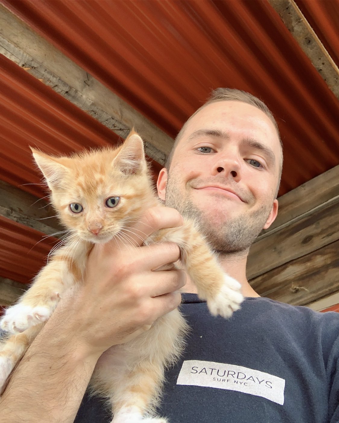 DoHpIDfUwAEe8r5.jpg:large