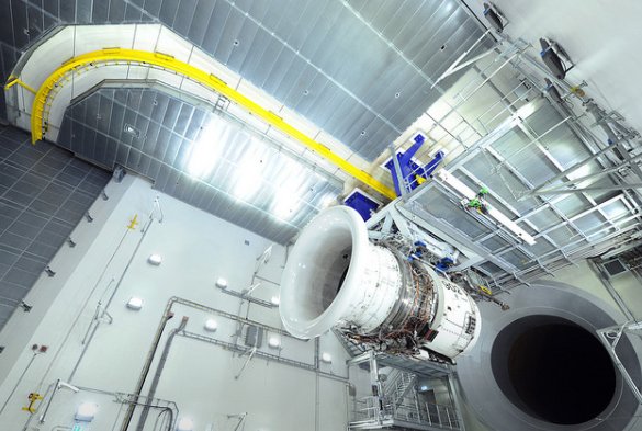 MDS_Global's tweet photo. Can you feel the power? While this MDS-built facility runs in Germany, we are designing and building an even bigger one for @RollsRoyce in the UK.
#ThePowerOfTechnology

Photo: ©2018 Rolls-Royce / Steffen Weigelt https://t.co/bNsbro5jdU