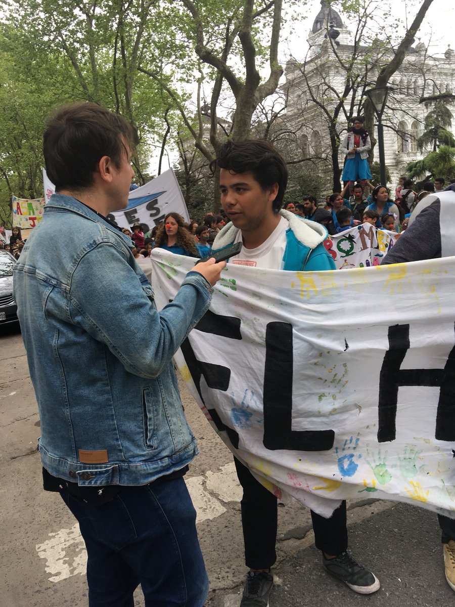 HambreEs's tweet photo. #Marchamos
#ElHambreEsUnCrimen
#ConTernuraVenceremos #LaVozDeLaPibada https://t.co/pRtT2q6qcj
