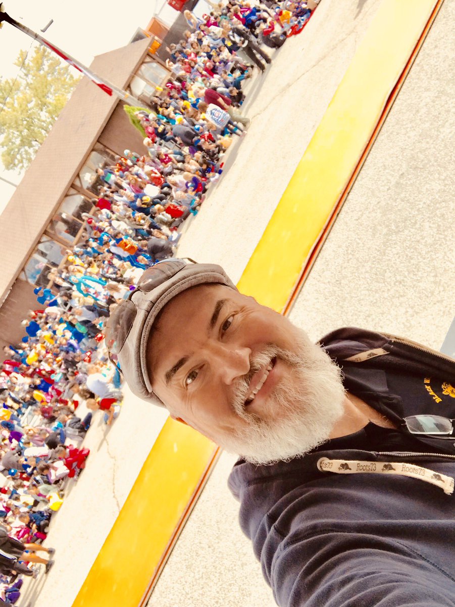 BlackWalnutPS's tweet photo. Receiving the Howard Cosburn Memorial Award on behalf of our community!  Top school at the Markham Fair four years running! Woot woot! @markhamfair #YRDSB https://t.co/kbP5yOkucq