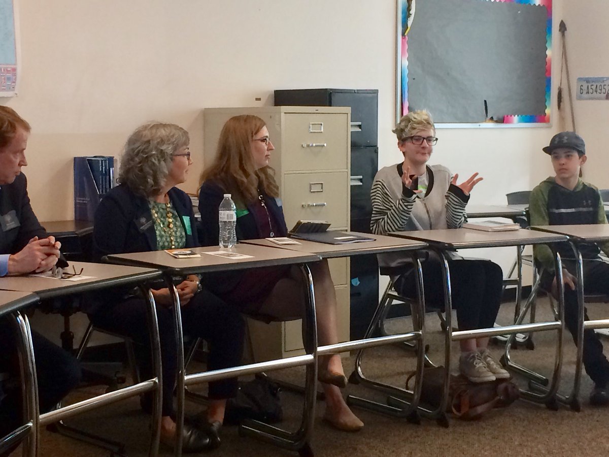 OregonSuccess's tweet image. At Springwater Trail HS, talking to students who took part in freshman academy to help them make the leap to 9th grade from middle school.