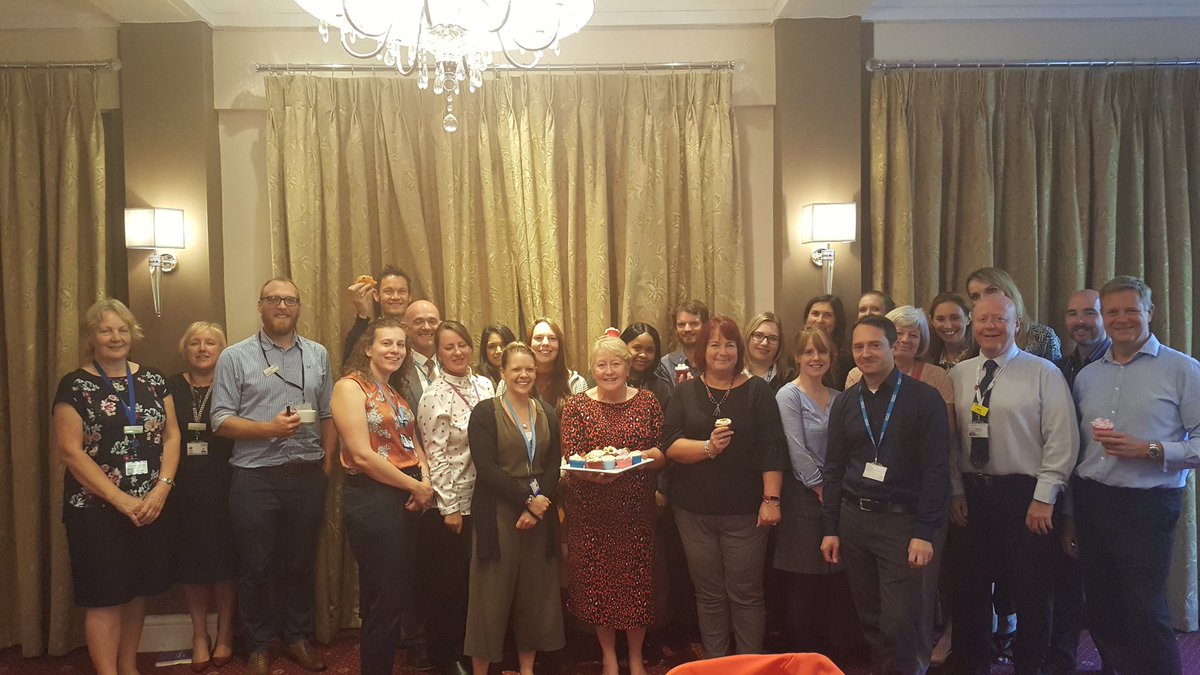 MichalKus's tweet photo. Celebrating #justereferrals at the South Central and Wessex e-RS Network Meeting @radmad11 @NHSDigital @NHSEnglandSW @NHSEnglandSE @Shazzy_J_W https://t.co/M1p4w3ilFO