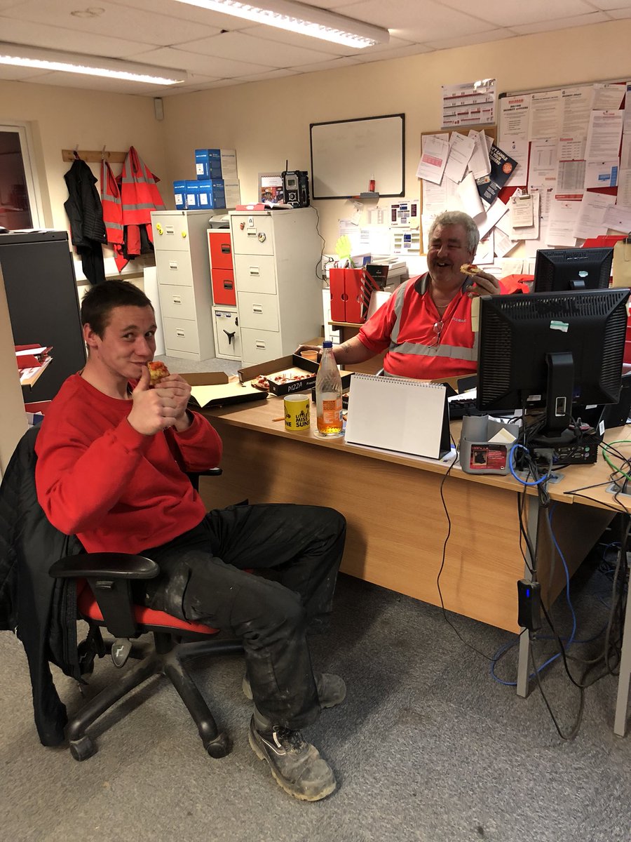buildbase_law's tweet image. Late night stocktake preparation with these two volunteers.. pizza to keep them going and to say thanks 🙏🏻 #teamwork #bestbranch #law