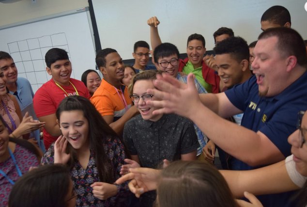 BIZNOVATOR1's tweet photo. At BIZNOVATOR, we encourage Generation Z to network more often and participate in programs such as workshops and camps that will reinforce the entrepreneurial and innovation mindset in young people. https://t.co/Vfy4Qui5ps #BIZNOVATOR #biznovator #biznovatorcamp #youth  #empower https://t.co/ITM3SFZXzh