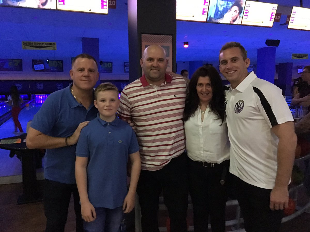 Mcr_StormSuprt's tweet photo. OSC ⚡️
BOWL WITH THE STORM 🎳
Team Moff
Team Byers Bad Boys
Team Auger
Team Anderson
#ATTWWY #BowlWithTheStorm #StormStrike https://t.co/IKdLUEG2aH