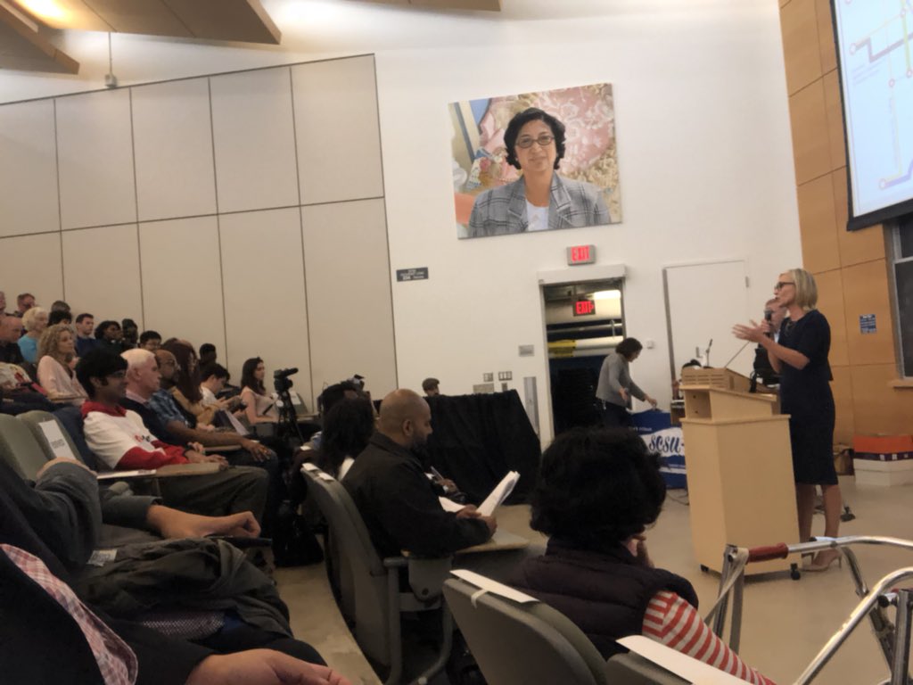 KingsleyKwok's tweet photo. #TransitDebateTO #Toronto Mayoral Debate on 26/9/2018 in #ScarbTO organized by @SCSUuoft @ttcriders with moderator @marcusbgee & respondents Rosemary Powell @TCBN_TO Jennifer Robinson @42_voices https://t.co/UowTCYahaL https://t.co/DocSug9X1v