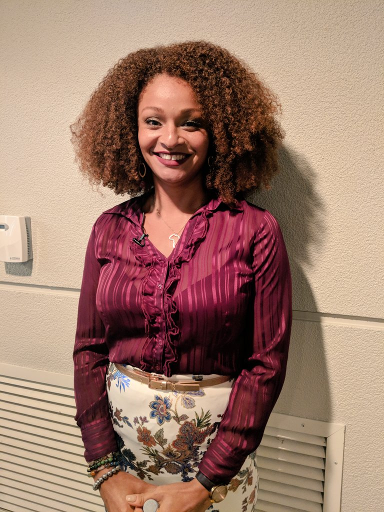 schooldist186's tweet photo. Casandra Austin-McDonald, Dist Alum and Author had the honor of presenting at the Annual @IWILSpringfield. She spoke on Acceptance is the Key to Success and inspired women to reach their full potential! #iheart186 https://t.co/hrFszxurEV