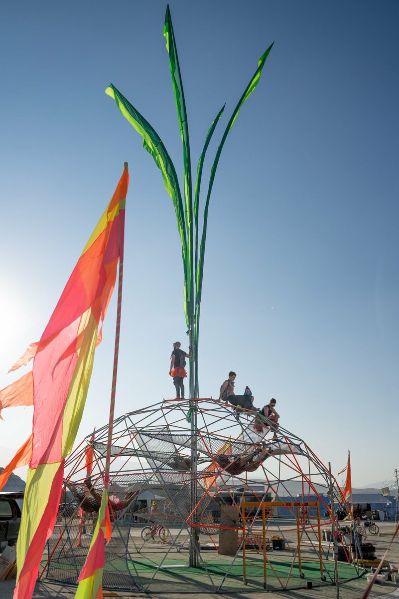 comfort_and_joy's tweet photo. Our Carrot Dome before we put the skin on. #BurningManPhotos #BlackRockCity #ThemeCamp #DailyBurnPic #InDustWeTrust #gayburners #playapics https://t.co/1q1MzYNi0R