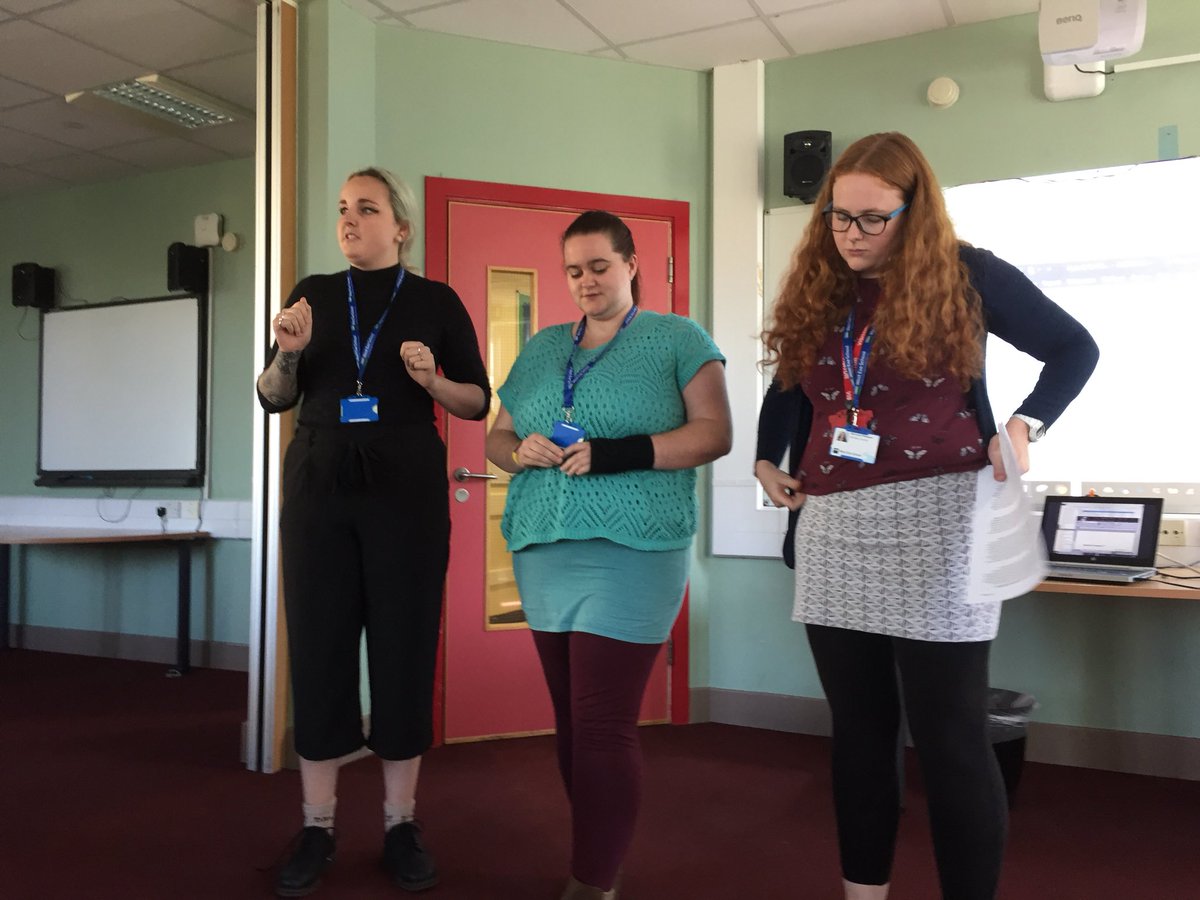 ExeterConsort's tweet image. Sharing ideas and presenting our reflections on how to foster a positive learning environment. Well done to the whole cohort for a great session.