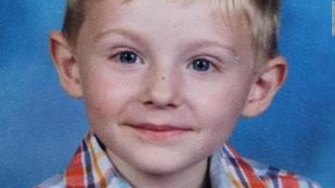 cnnbrk's tweet photo. Officials believe they have found the body of Maddox Ritch, an autistic 6-year-old missing since his dad lost sight of him in a park on Sunday https://t.co/4qXOrpABkn https://t.co/Gw3UJvNV7J