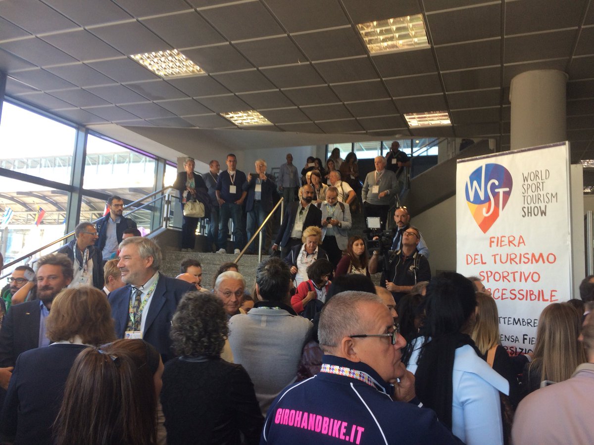 WorldSportTour2's tweet photo. Ricco di incontri, dibattiti sul valore dello sport nella valorizzazione del territorio e del Turismo il primo giorno di Wst-Show #WSTShow #FieraTurismoSportivoeAccessibile #sports https://t.co/lL1LomCkBn