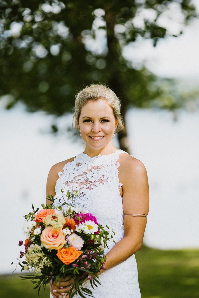 W_W_WeddingBlog's tweet photo. Super Stylish Wedding // https://t.co/mdpv2lCfkv thanks to @HoMoPhotography @Graceloveslace @AnnaCarriga https://t.co/2ciXtDV8RR