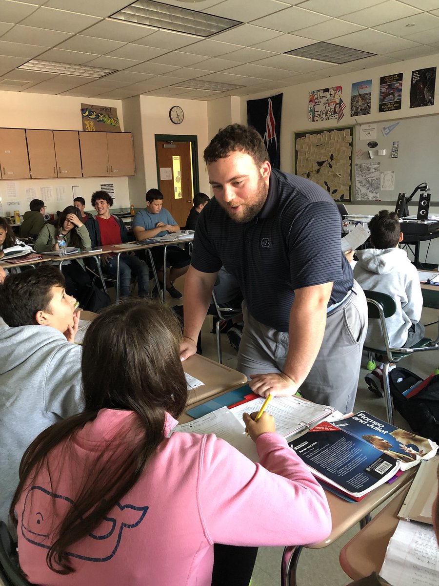 MrBreault_DHS's tweet photo. Group work these past two days to help reinforce the tough Shakespearean language of Romeo & Juliet! @MrLima71 #DHS180 #GoDuke https://t.co/9LUpdADAcV