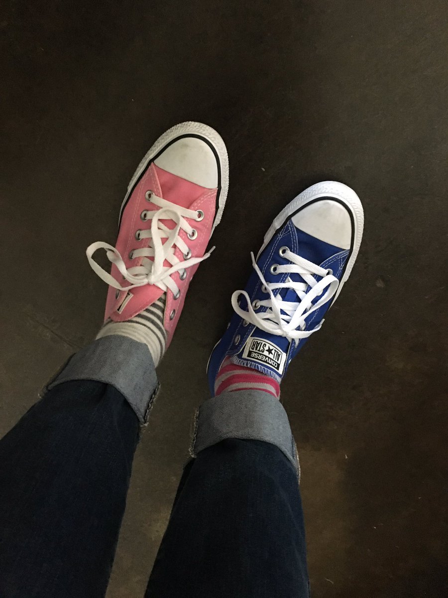 JessicaLiska's tweet photo. Wearing mismatched Converse for Tacky Thursday just isn't the same without @Harris33Brennan! https://t.co/tmY7Ky7B05