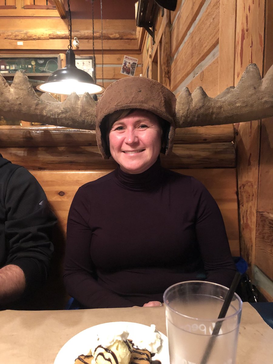 teampayette's tweet photo. A tremendous thanks our to our coach/second mom that does everything for us. She’s always there to give us a helping hand when we can’t decide ourselves and to keep us in line #nationalcoachesweek https://t.co/IgXDoYE7HB