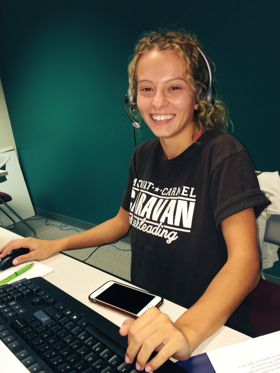 LorasCallCenter's tweet photo. CALLER OF THE WEEK!!!!! @tkellz13 This year’s newest caller completed her first application of the year!! Thanks for your dedication Taylor! Starting off strong 💪🏽 #GetDemApps https://t.co/tEyc0hRbJ5