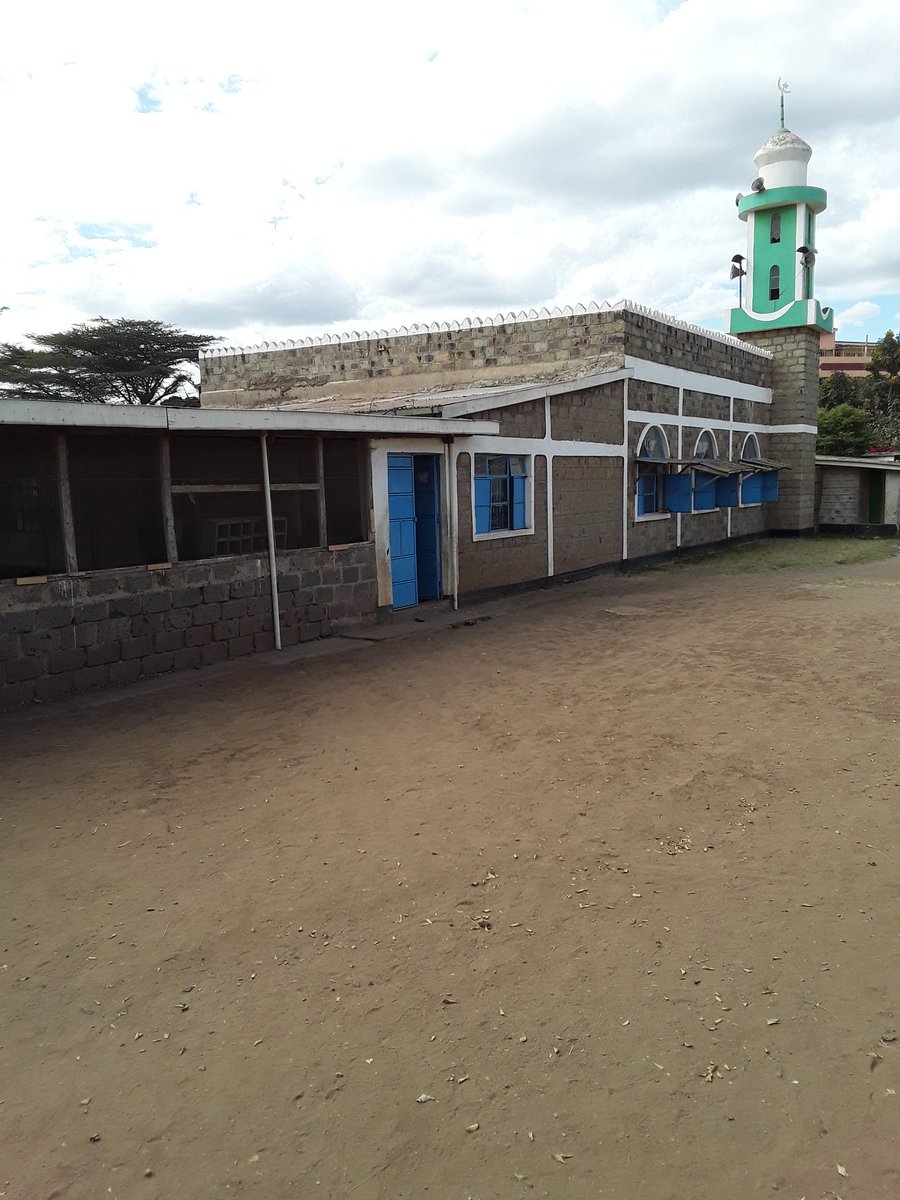 AEDT_Interact's tweet photo. It was so motivating to speak to prospectus beneficiaries as we wrapped up our field marketing trip in #NairobiEast area. Most of the people we met in the different #areas we visited were so welcoming. From #Ruai #Chokaa #Njiru to #Kayolejunction https://t.co/toKpLzVmYB
