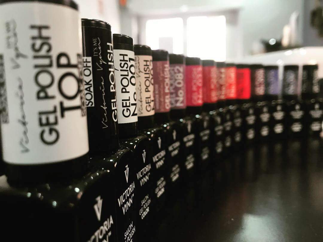 SomnidelaNIna's tweet photo. En el somni de la Nina ya os podemos ofrecer el esmaltado Semi-Permanente en manicuras e pedicuras.
Queremos lo mejor para vosotras.
No dudes en probarlo.

#manicurasemipermanente #torredembarra #manicura #pedicura #torredembarra #tarragona#victoriavynn https://t.co/NBXBsfGGS5