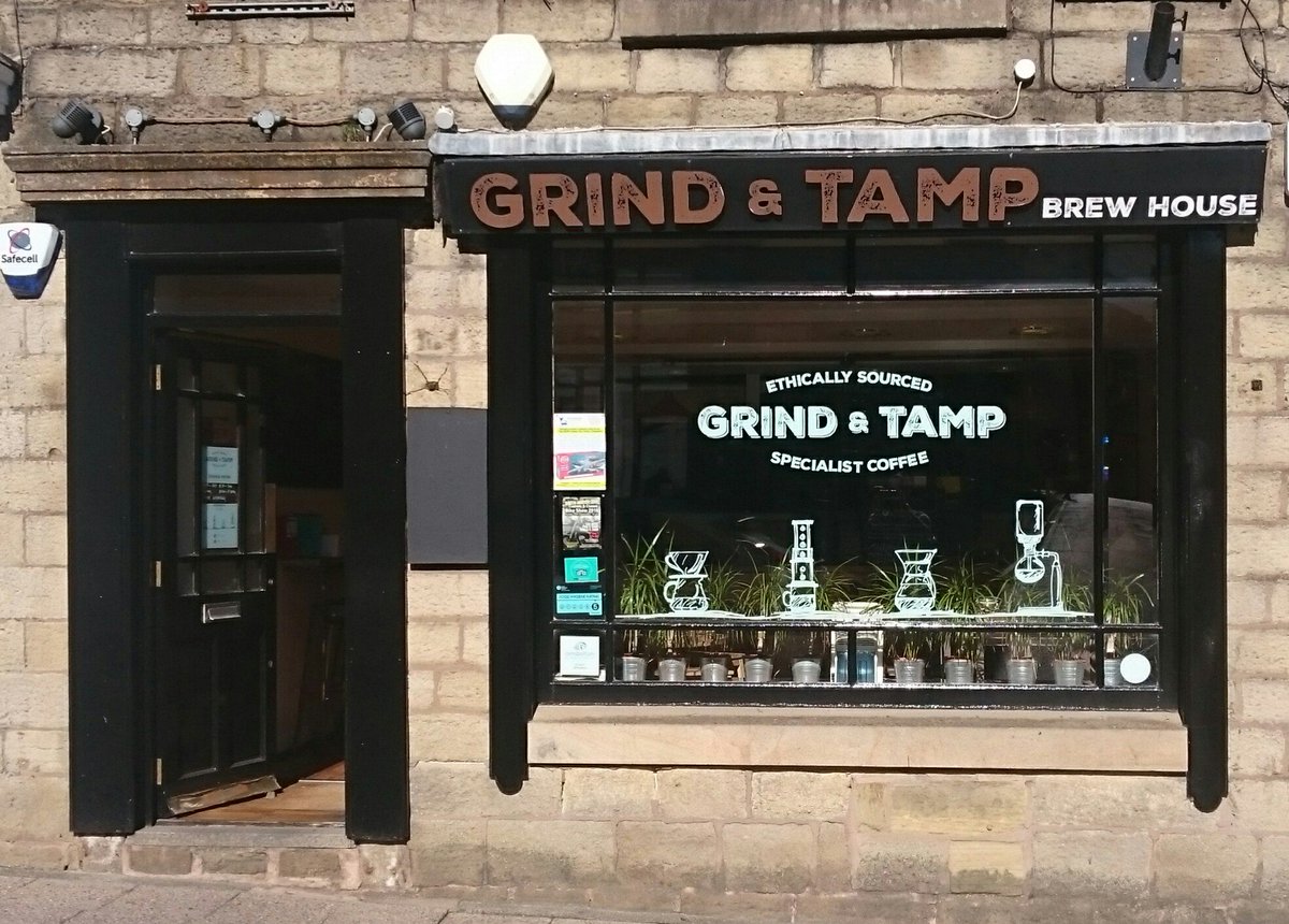 BrightLeadChris's tweet photo. Well.....we were well & truly 'schooled' in all things #coffee related today.
What Adrian at @Grind_Tamp doesn't know about coffee, probably isn't worth knowing.
#Ramsbottom #Geek π
#CoffeeScience #StillWired
#teacher5aday #MTPTproject https://t.co/DxQ46Kkl8U